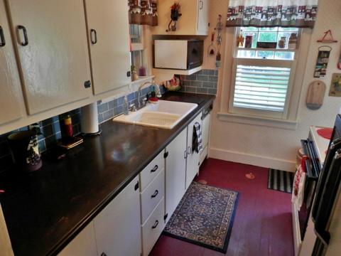 529 Eighth St, Manistee, MI 49660 photo 5