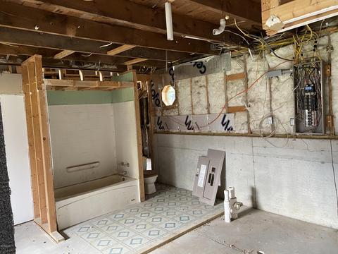 528 W May St, Belding, MI 48809 photo 16