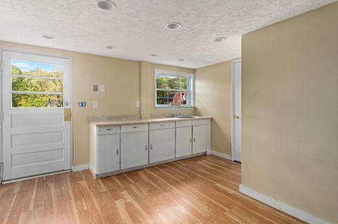 655 Pierce Rd, Plainwell, MI 49080 photo 12