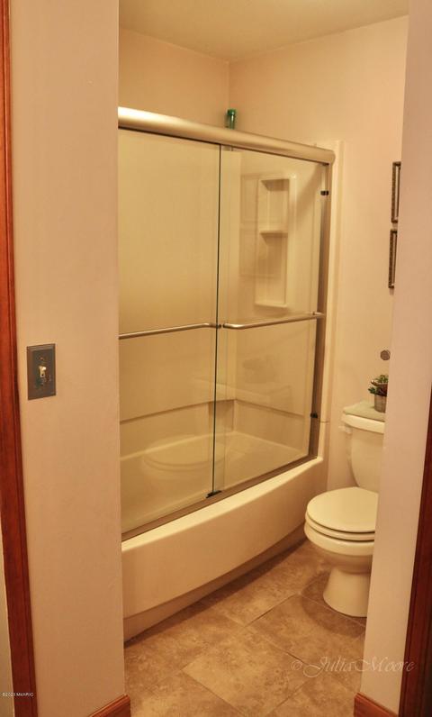 6090 Green Rd, Haslett, MI 48840 photo 20