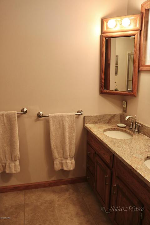 6090 Green Rd, Haslett, MI 48840 photo 19