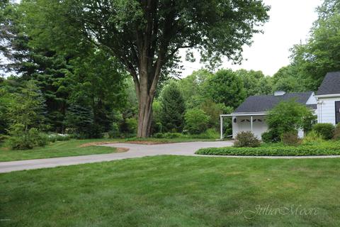6090 Green Rd, Haslett, MI 48840 photo 32