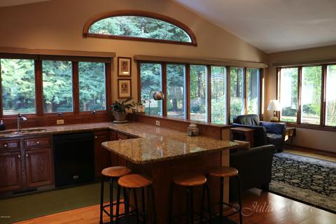 6090 Green Rd, Haslett, MI 48840 photo 8
