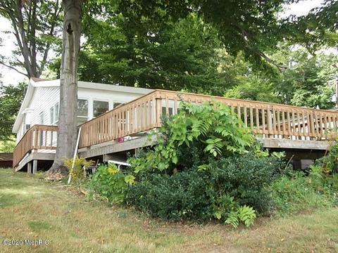 11301 Sunset Point Dr, Plainwell, MI 49080 photo 7