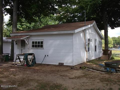 11301 Sunset Point Dr, Plainwell, MI 49080 photo 8