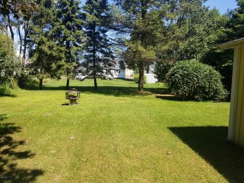 426 Franklin St, Bronson, MI 49028 photo 4