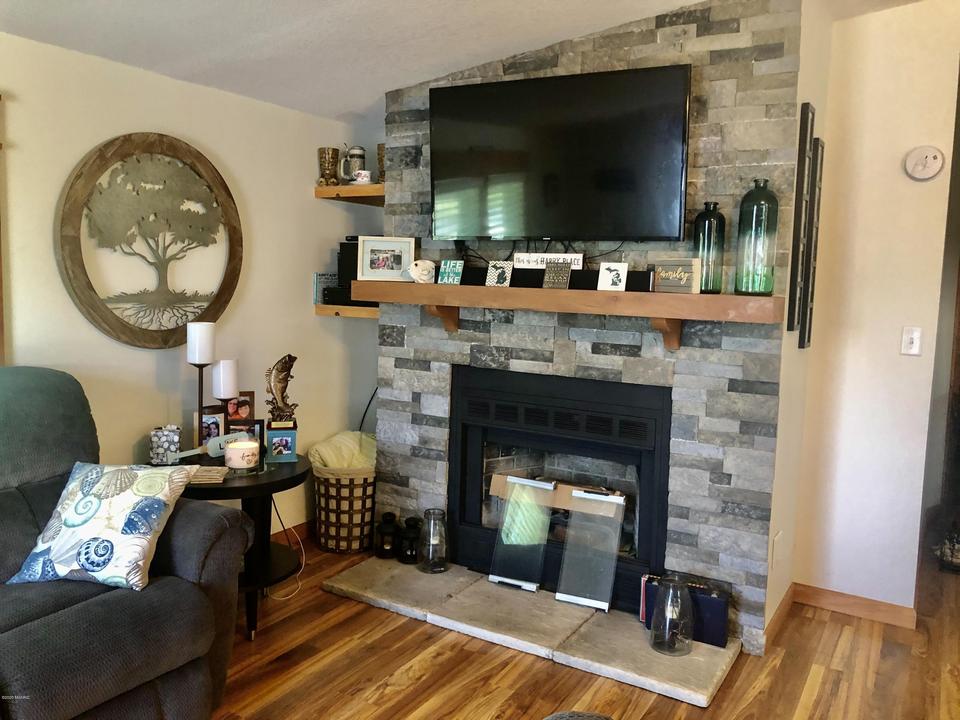  17850 Park St, Barryton, MI 49305 photo 14