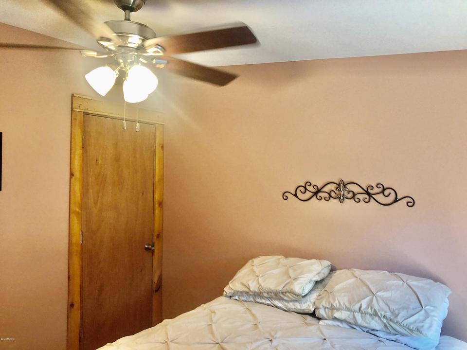  17850 Park St, Barryton, MI 49305 photo 20