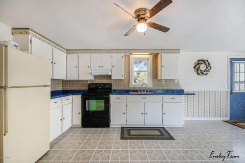11185 S Walnut Ave, Grant, MI 49327 photo 13