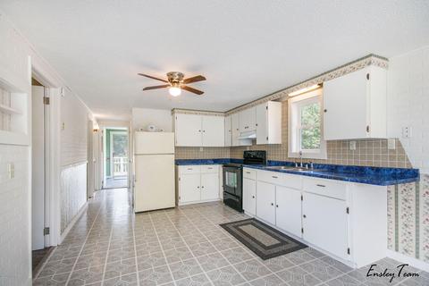 11185 S Walnut Ave, Grant, MI 49327 photo 11