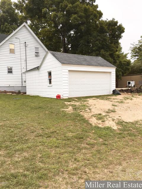 175 Cherry St, Freeport, MI 49325 photo 7