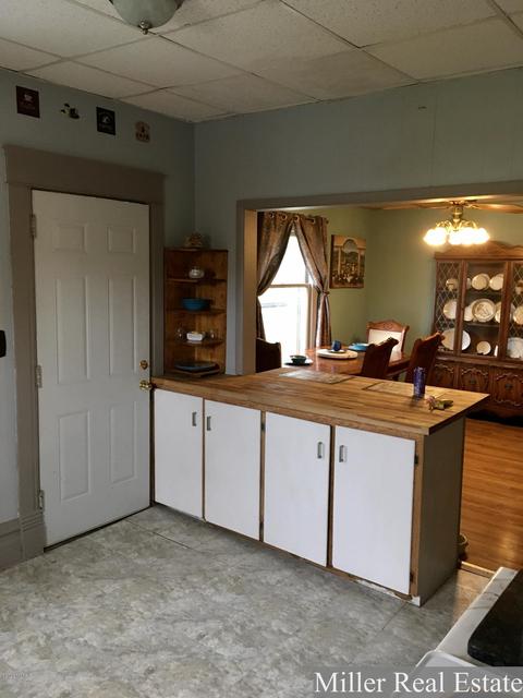 175 Cherry St, Freeport, MI 49325 photo 10