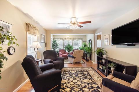 706 N Gordon St, Marshall, MI 49068 photo 6