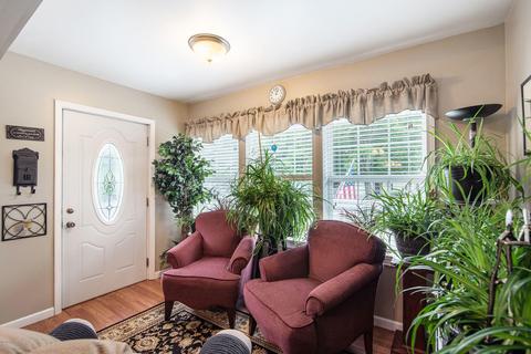 706 N Gordon St, Marshall, MI 49068 photo 5