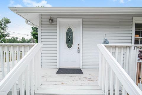 706 N Gordon St, Marshall, MI 49068 photo 4