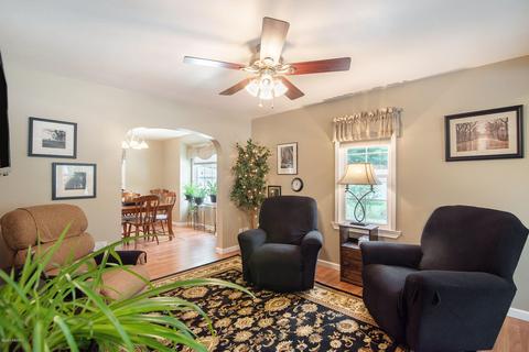 706 N Gordon St, Marshall, MI 49068 photo 8