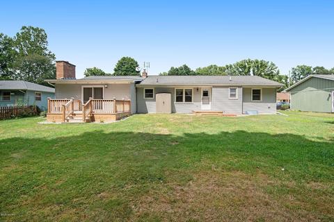 514 N Drive Dr E, Marshall, MI 49068 photo 3