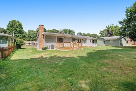 514 N Drive Dr E, Marshall, MI 49068 photo 2