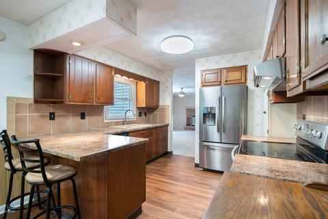 514 N Drive Dr E, Marshall, MI 49068 photo 18