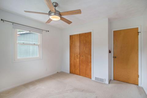 514 N Drive Dr E, Marshall, MI 49068 photo 12