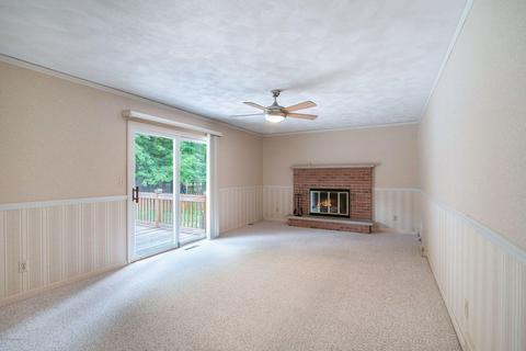 514 N Drive Dr E, Marshall, MI 49068 photo 19