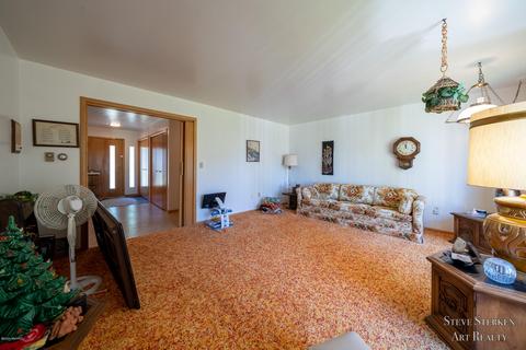 84 E Commerce St, Grant, MI 49327 photo 22
