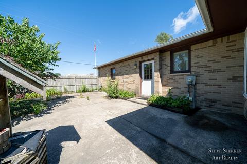 84 E Commerce St, Grant, MI 49327 photo 44