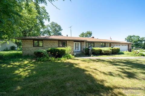 84 E Commerce St, Grant, MI 49327 photo 3