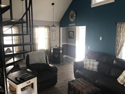 190 Barrows Ct, Three Rivers, MI 49093 photo 9