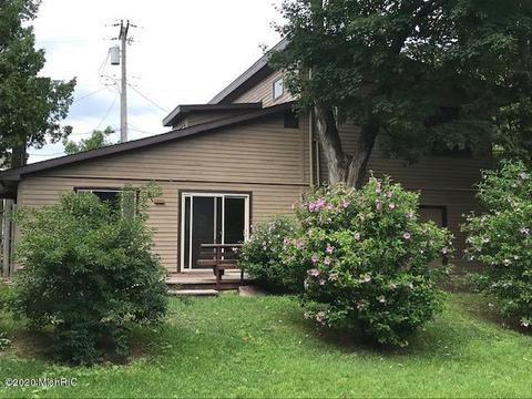 18783 Burnham Dr, Arcadia, MI 49613 photo 13