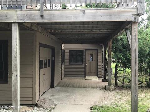 18783 Burnham Dr, Arcadia, MI 49613 photo 10
