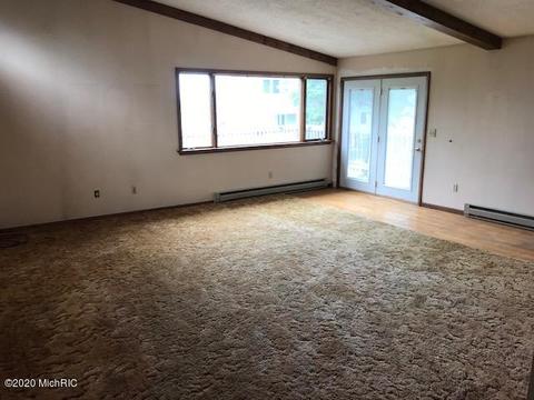 18783 Burnham Dr, Arcadia, MI 49613 photo 32