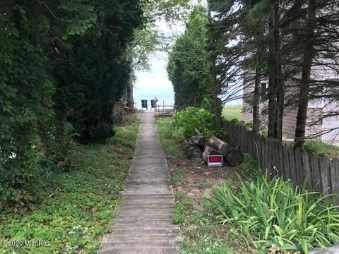 18783 Burnham Dr, Arcadia, MI 49613 photo 15