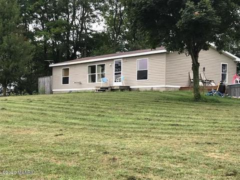8037 E Baker Rd, Hesperia, MI 49421 photo 2