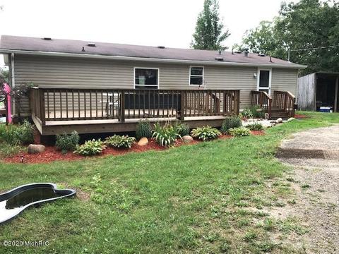 8037 E Baker Rd, Hesperia, MI 49421 photo 4