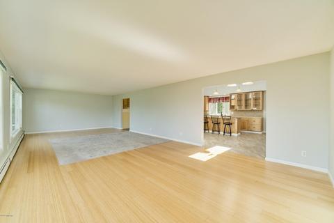 596 Harvard Ln, Manistee, MI 49660 photo 10