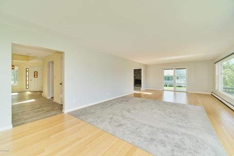 596 Harvard Ln, Manistee, MI 49660 photo 7