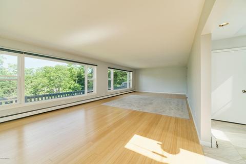 596 Harvard Ln, Manistee, MI 49660 photo 9
