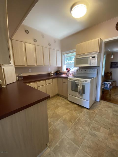 2308 Cedar Dr, Reading, MI 49274 photo 8