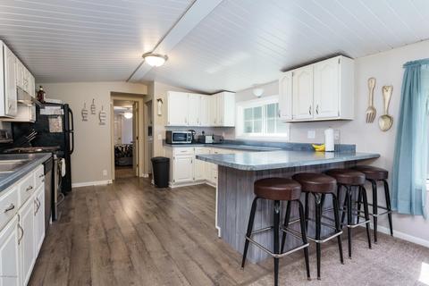 3209 E Baseline Rd, Gobles, MI 49055 photo 9