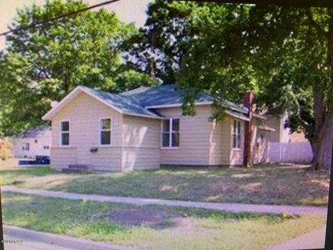 511 Wood St, Three Rivers, MI 49093 photo 1