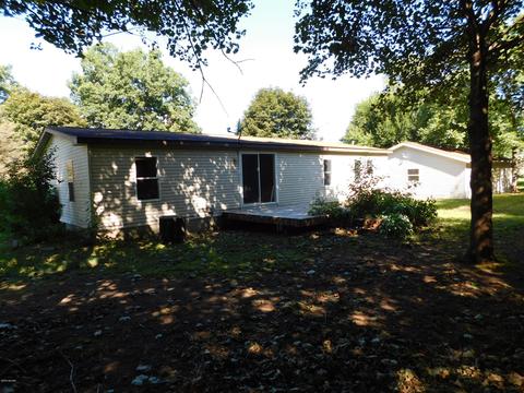 519 6th St, Plainwell, MI 49080 photo 3
