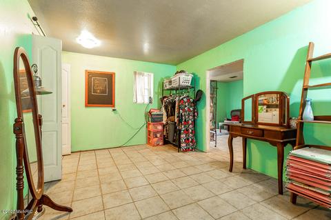 228 Circle Dr, Marshall, MI 49068 photo 15