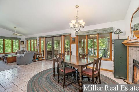 11379 Stagecoach Dr, Dowling, MI 49050 photo 6