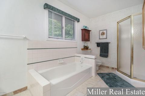 11379 Stagecoach Dr, Dowling, MI 49050 photo 11