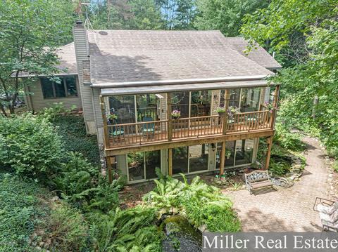 11379 Stagecoach Dr, Dowling, MI 49050 photo 24