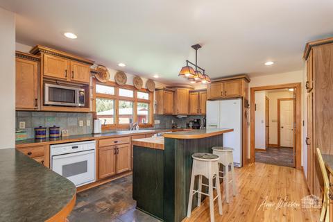 4825 Ashley Ave NE, Belding, MI 48809 photo 7