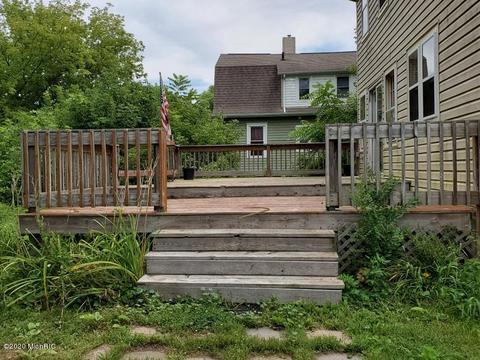 832 W Green St, Marshall, MI 49068 photo 4