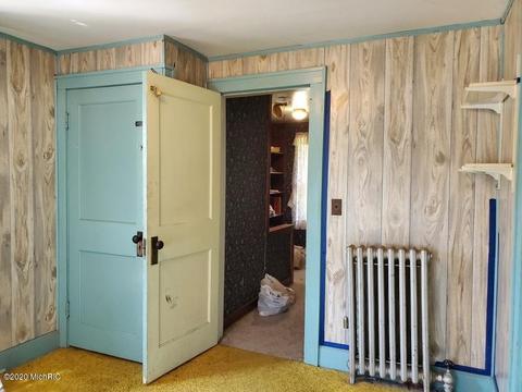 832 W Green St, Marshall, MI 49068 photo 19