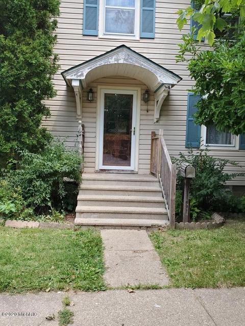 832 W Green St, Marshall, MI 49068 photo 3